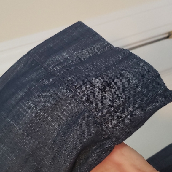 Ivanka Trump Medium Top - Picture 3 of 5